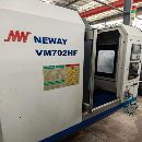 2016年高配纽威VM702HF立式加工中心，BT40主轴12000转.